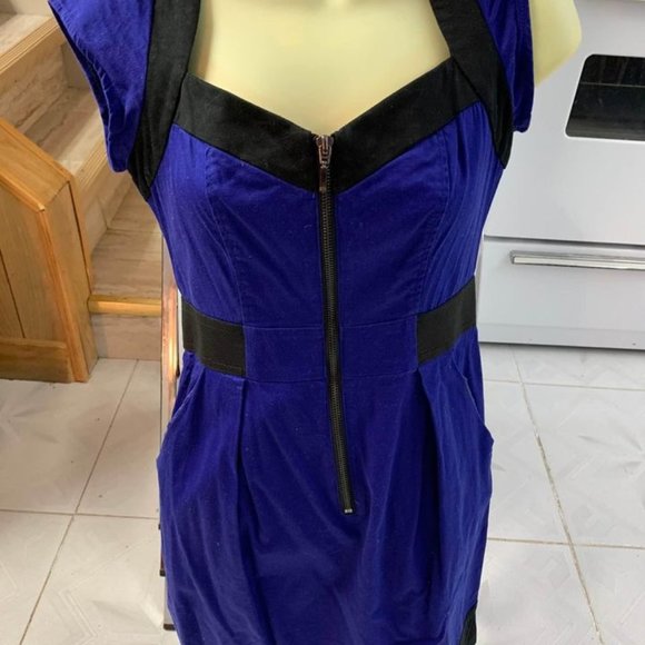 Blue Women's Dress From Dynamite Size Small - Picture 1 of 1